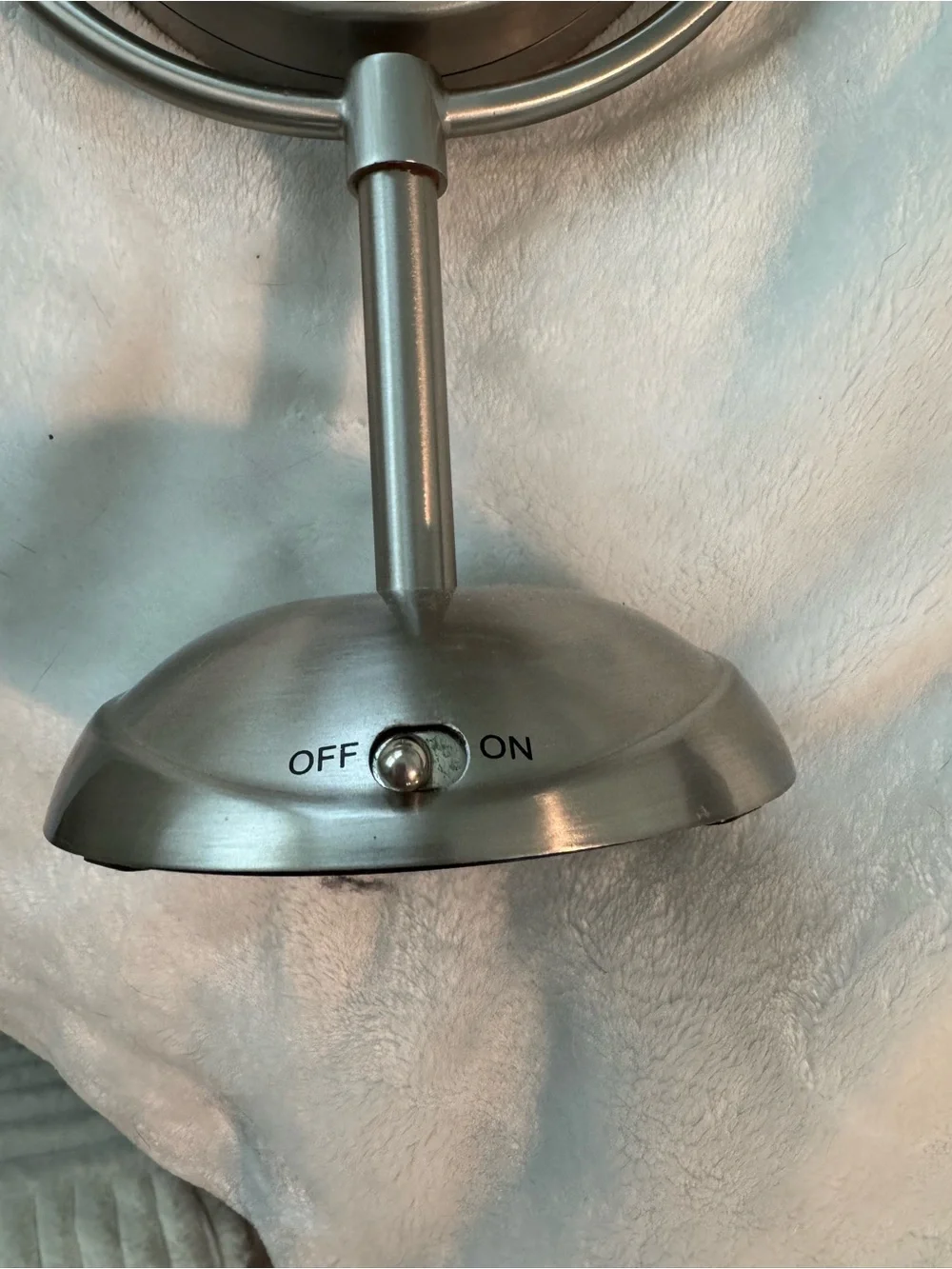 N/A compact lighted